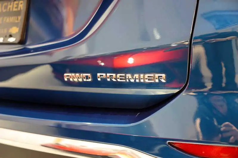 2021 Chevrolet Equinox Exterior Label